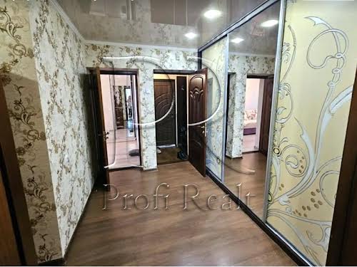 квартира за адресою Симиренка вул., 1Г