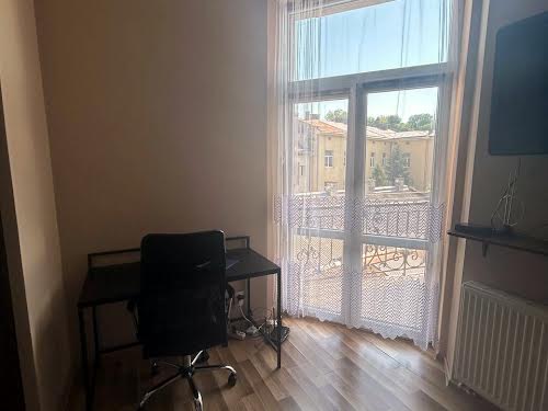 квартира по адресу Тихая ул., 3