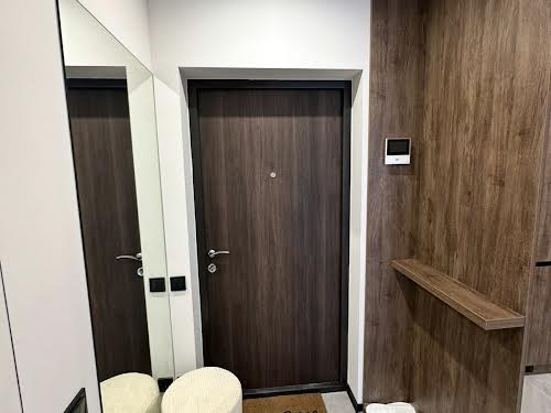 квартира по адресу Героев Майдана ул., 1
