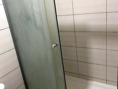 комерційна за адресою Руставелі вул., 31