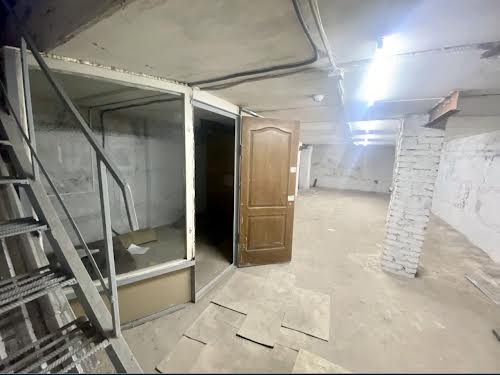 коммерческая по адресу Вільної Ічкерії ул. (Волгоградська), 4
