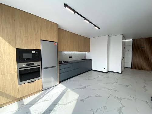 квартира по адресу Степана Бандеры ул., 77