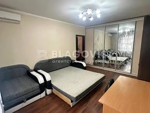 квартира по адресу Дмитрия Луценко ул. (Крейсера 'Аврора'), 5