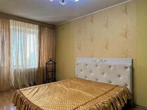 квартира за адресою Анни Ахматової вул., 16-Б