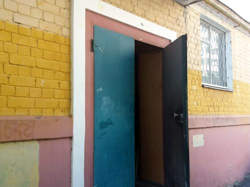 комерційна за адресою Льотна вул. (Червоногвардійська), 27