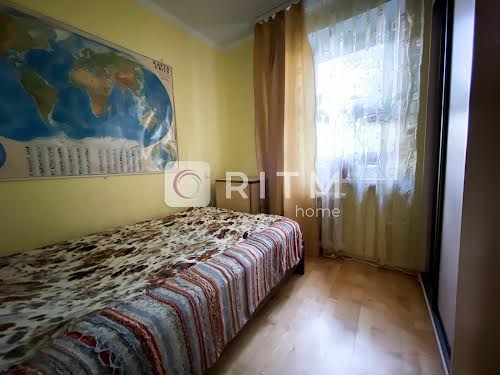 квартира за адресою Конякіна вул., 37