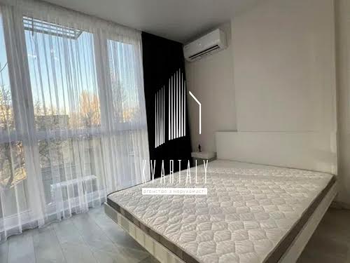 квартира за адресою Київ, Кам'янська вул. (Дніпродзержинська), 127