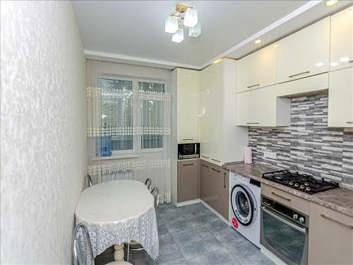 квартира за адресою Перспективна вул., 9