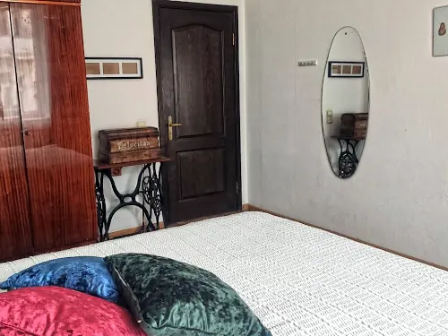 квартира за адресою Межигірська вул., 28