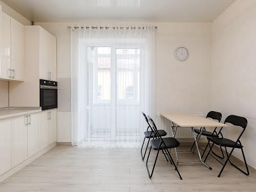 квартира за адресою Ясна вул., 25