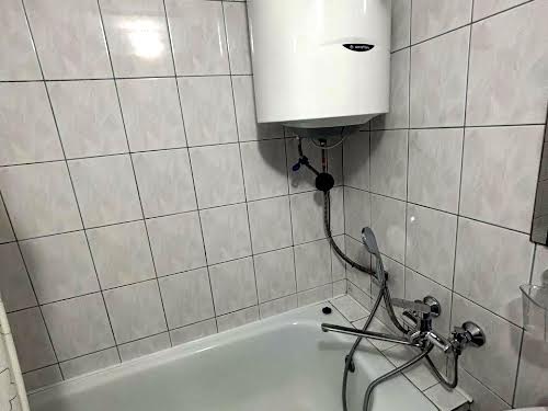 квартира за адресою Олександра Довженка вул., 3