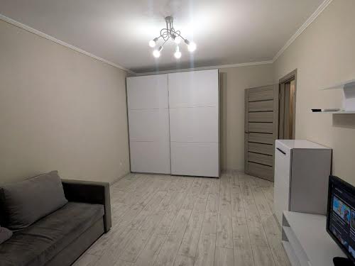 квартира за адресою Ревуцького вул., 42 Б