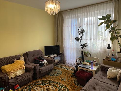 квартира за адресою Олександра Довженка вул., 11