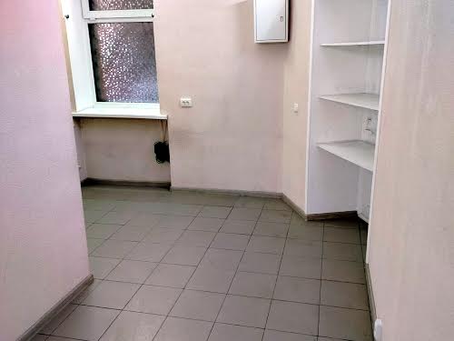 коммерческая по адресу Старопортофранковская ул., 55