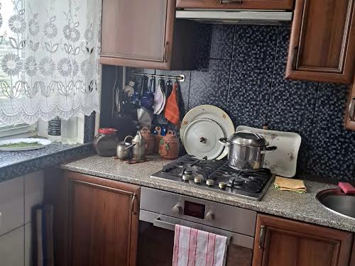 квартира за адресою Героїв Майдану вул. (Театральна), 46