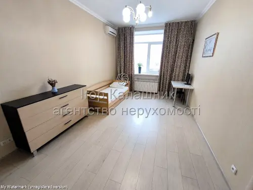 квартира по адресу Івана Світличного ул. (Петровського), 4-А