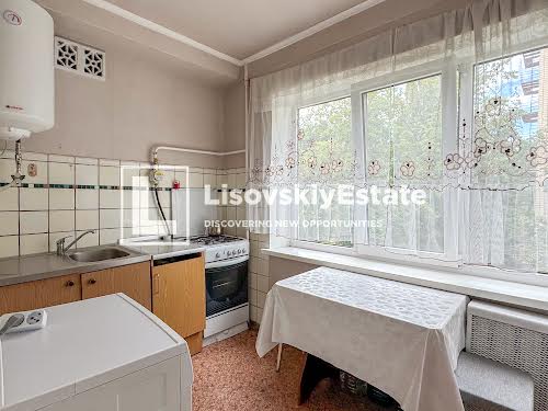 квартира за адресою Романа Ратушного вул. (Волгоградська), 12