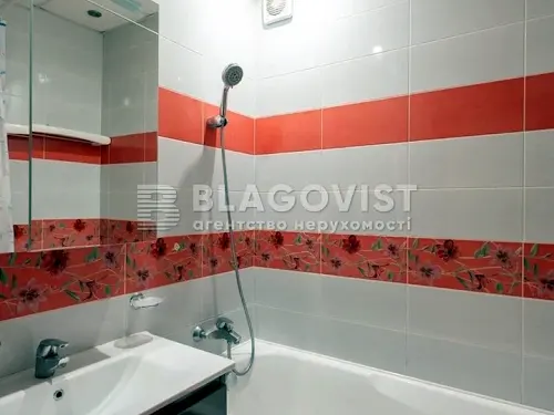 квартира по адресу Старонаводницкая ул., 8