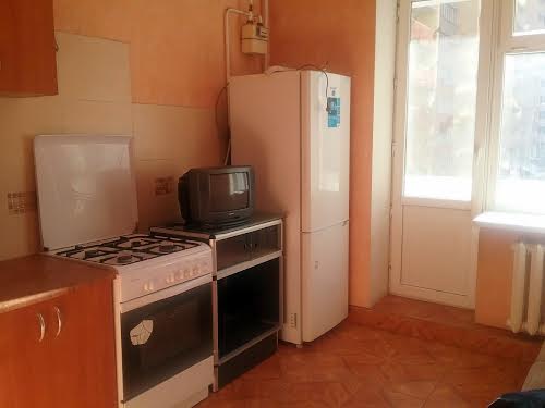 квартира за адресою Заболотного, 44