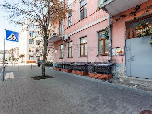 квартира за адресою Спаська вул., 9