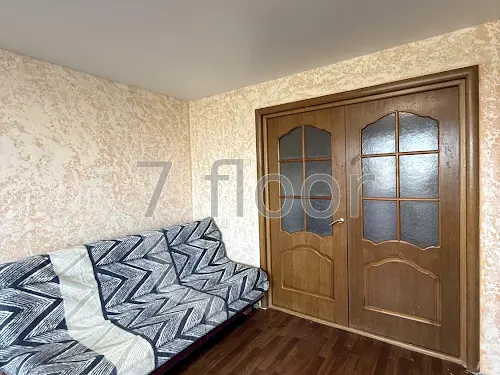 квартира за адресою Романа Шухевича просп. (Генерала Ватутіна), 22