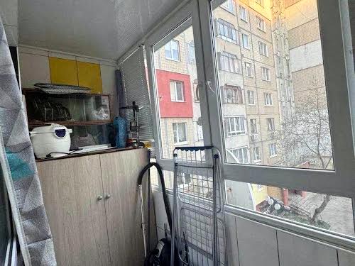 квартира за адресою Коломийська вул., 8