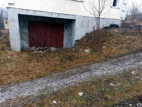 будинок за адресою Івана Підкови вул.