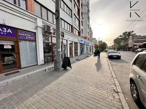 комерційна за адресою Проскурівського підпілля вул., 118