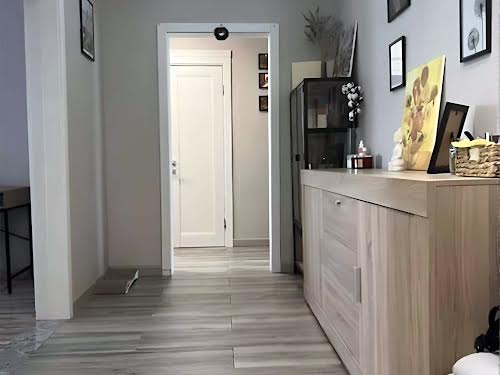 квартира за адресою Софії Русової вул., 3