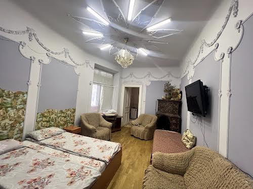 квартира за адресою Коцюбинського, 10