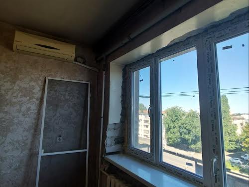 квартира по адресу Богдана Хмельницкого просп. (Героїв Сталінграда), 8