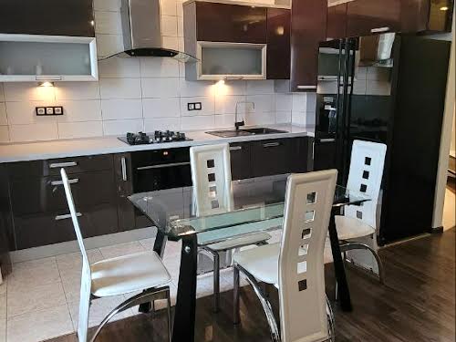 квартира за адресою Молодіжна вул., 55