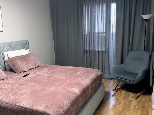 квартира за адресою Симиренка вул., 34а
