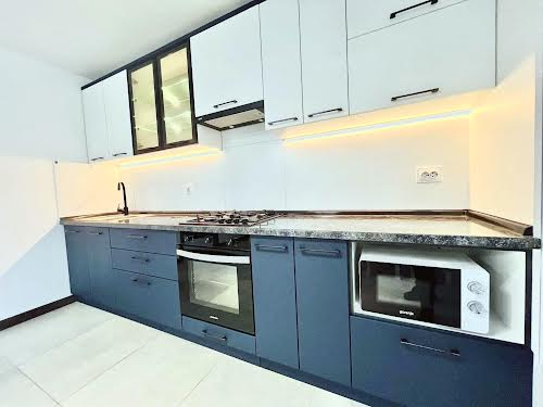 квартира за адресою Степана Бандери просп., 36