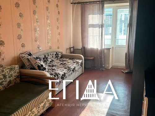квартира за адресою Державності вул., 19