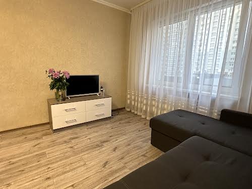 квартира за адресою Бориса Гмирі вул., 6а