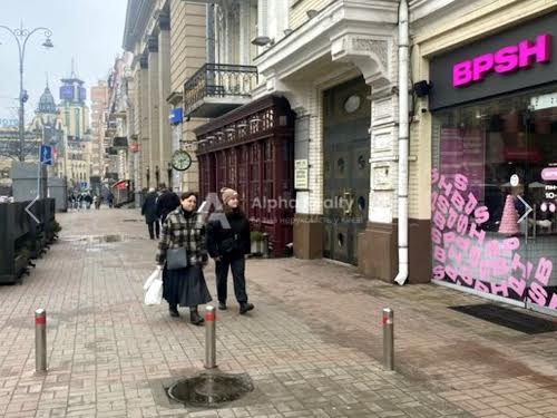 коммерческая по адресу Большая Васильковская ул. (Красноармейская), 21
