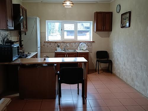 дом по адресу Провулок Різдвяний, 10