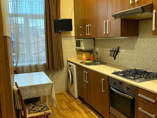 квартира за адресою Джерельна вул., 3