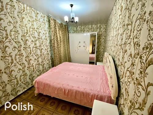 квартира за адресою Бажова вул., 8