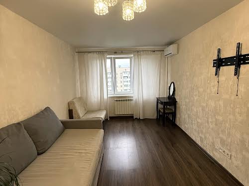 квартира за адресою Здолбунівська вул., 5