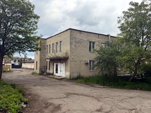 комерційна за адресою Івана Мазепи вул., 14
