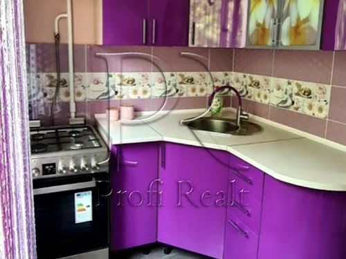 квартира за адресою Новомостицька вул., 8