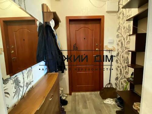 квартира за адресою Драгоманова вул., 8-А
