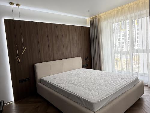 квартира за адресою Залізнична вул., 9