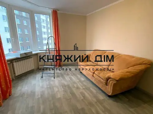 квартира за адресою Степана Руданського вул., 4-6