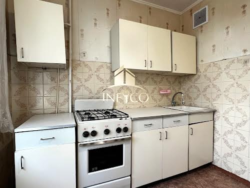 квартира за адресою Перемоги просп., 54