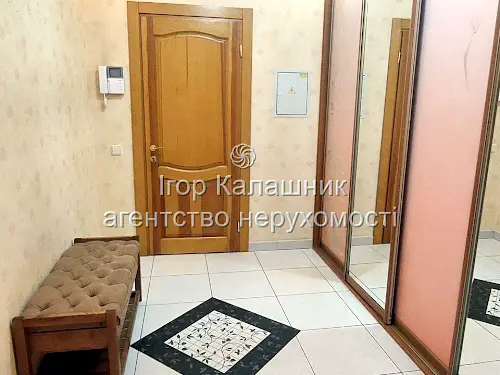 квартира за адресою Ореста Васкула вул., 23