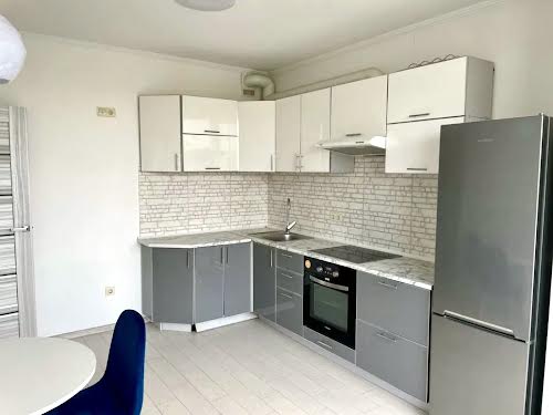 квартира за адресою Авраама Лінкольна вул., 6а