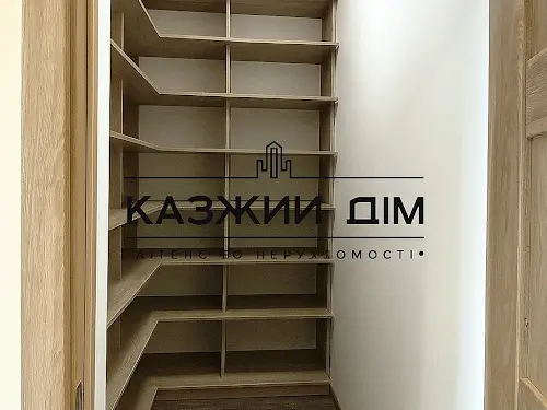 квартира за адресою Шовковична вул., 18-Б
